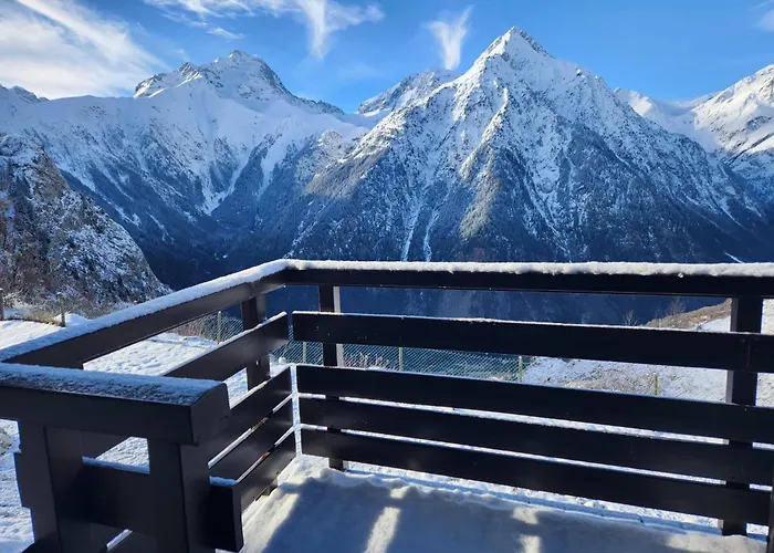Face Au Glacier Les Deux Alpes