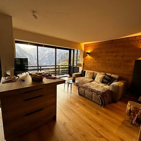 Face Au Glacier Apartment