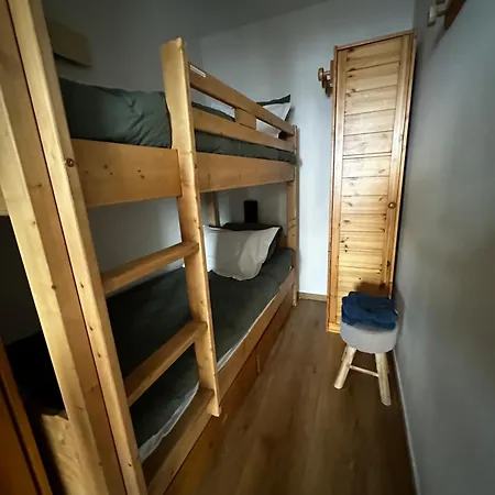Face Au Glacier Apartment